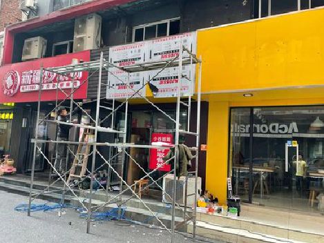 房县制作广告招牌如何避免它发黄？